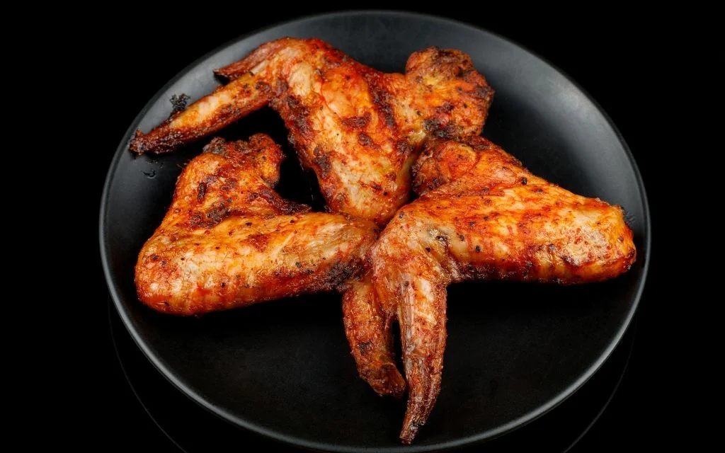 ปีกไก่ทอดซอสบาร์บีคิว