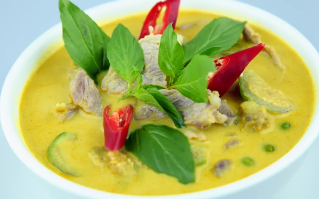 แกงเขียวหวานเนื้อ